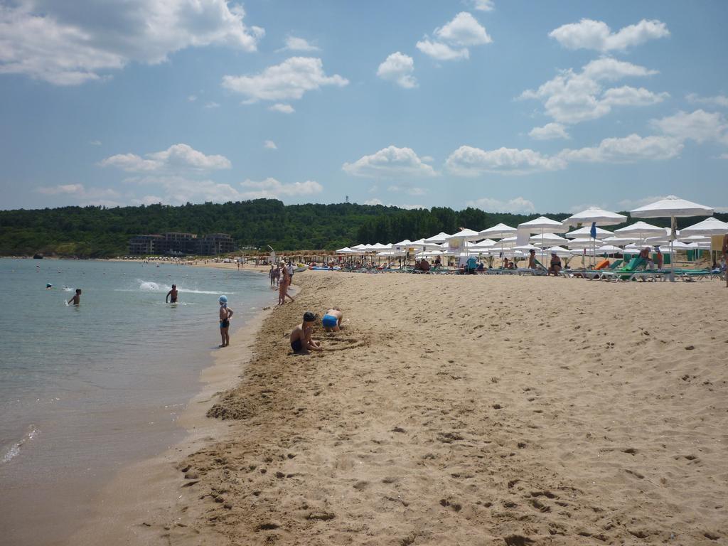 Ganozliev'S Apartments In Kavatsi Area Sozopol Ruang foto
